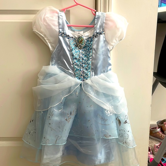 Other - Disney Official Cinderella Dress